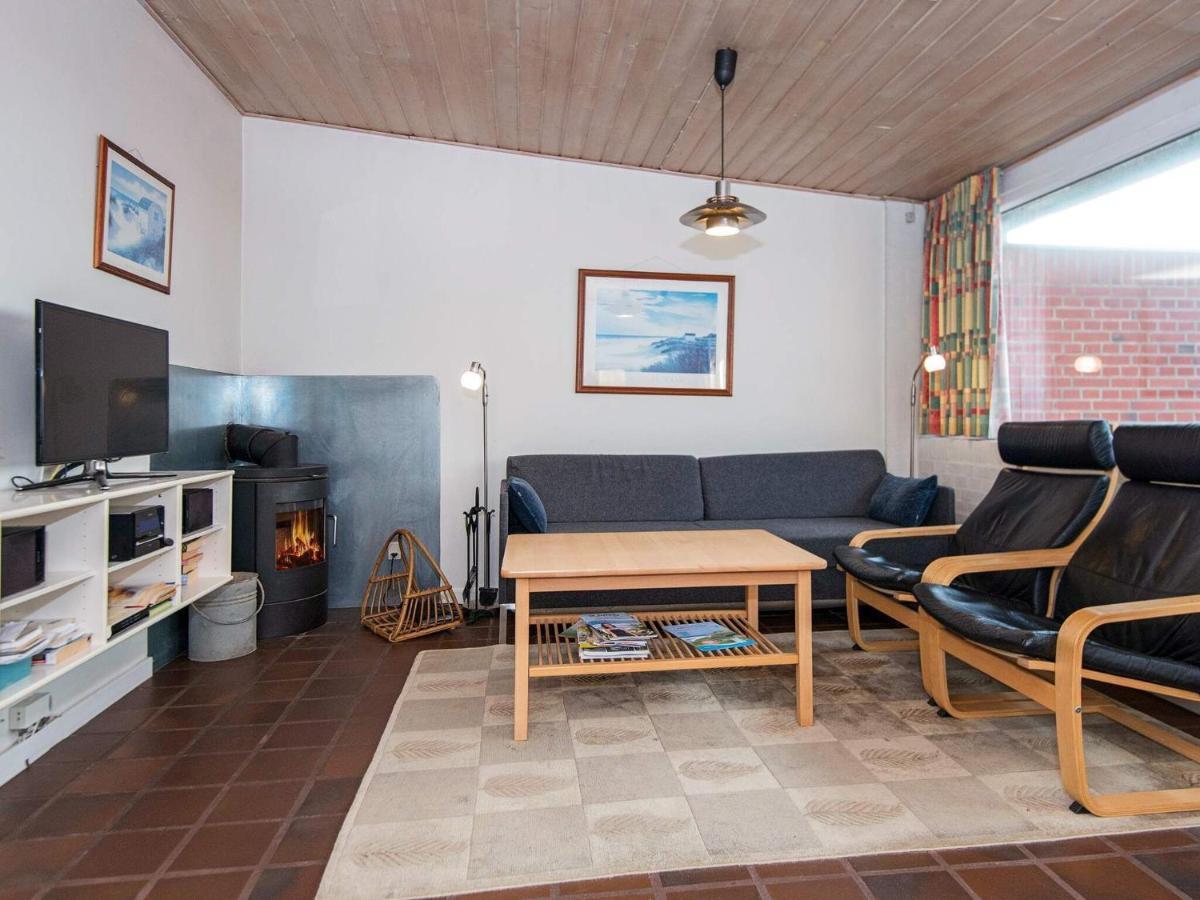 6 Person Holiday Home In Henne Henne Strand Eksteriør billede