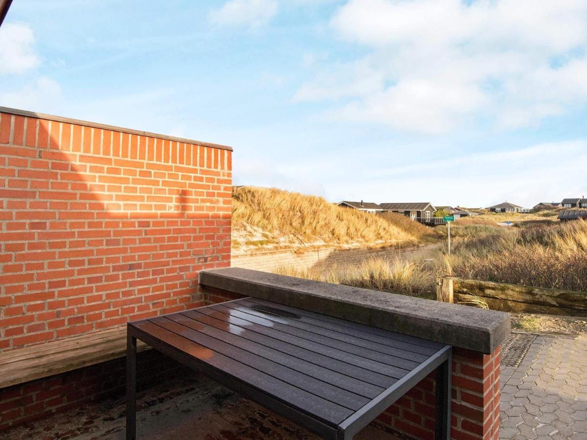 6 Person Holiday Home In Henne Henne Strand Eksteriør billede
