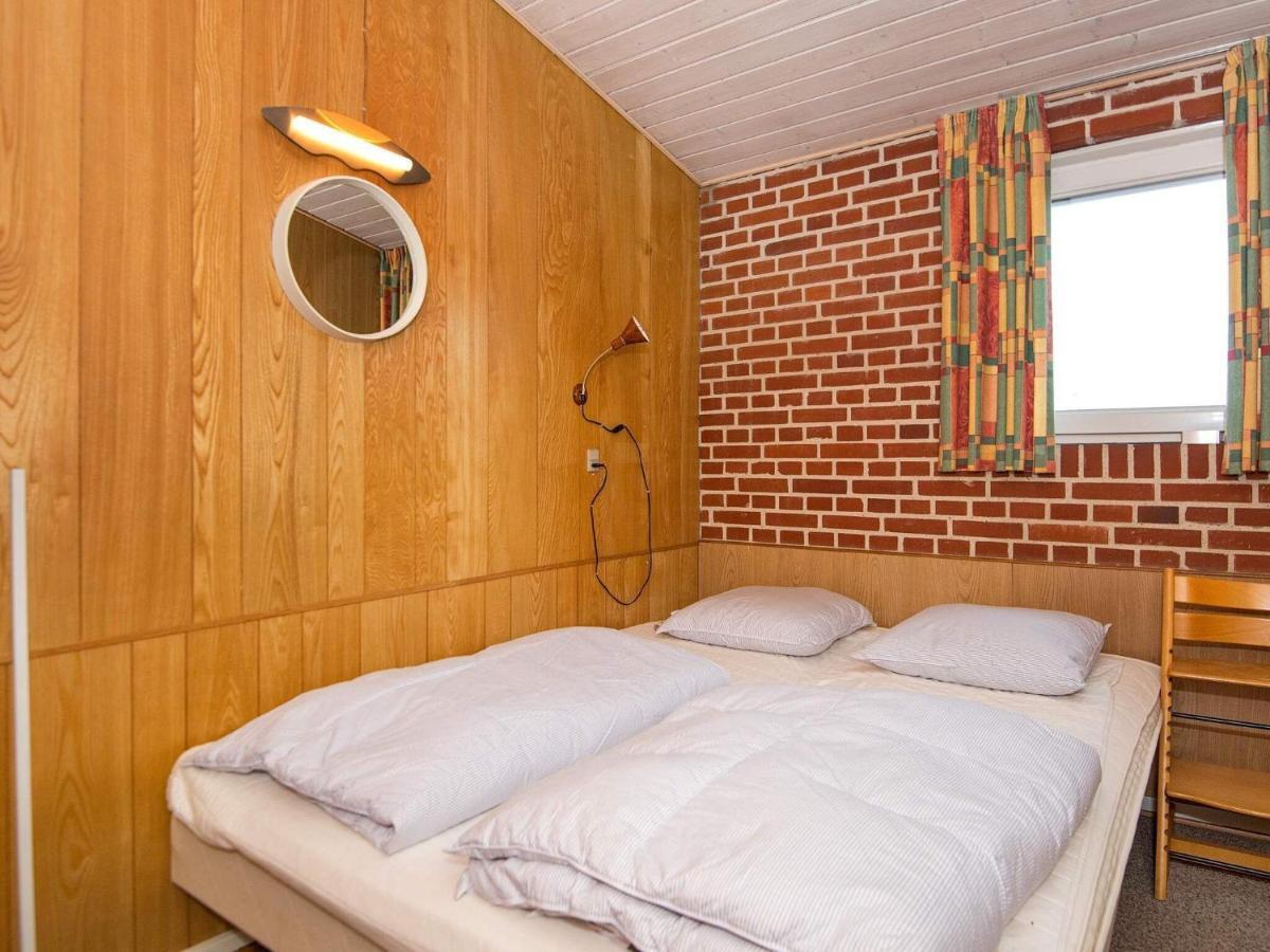 6 Person Holiday Home In Henne Henne Strand Eksteriør billede